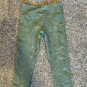 Zyia Leggings (L or 8-10)